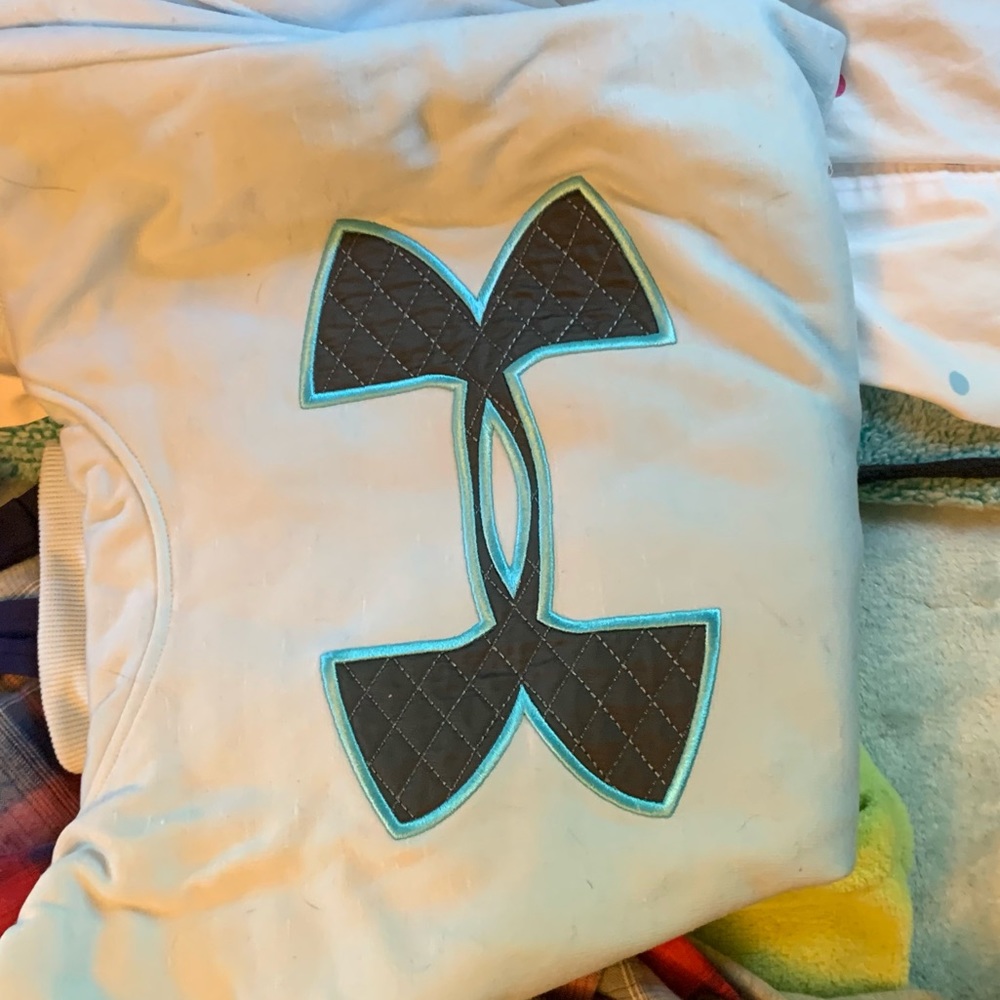 Under Armour sweatshirt